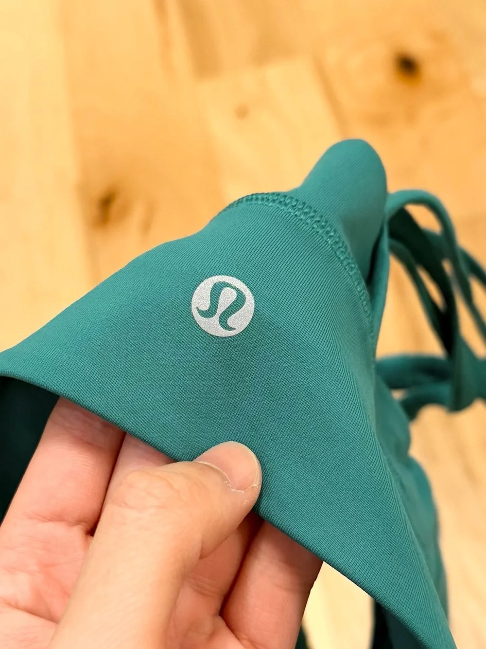 LIKE NEW Lululemon Women’s Energy Longline Bra *Medium Support, B–D Cups